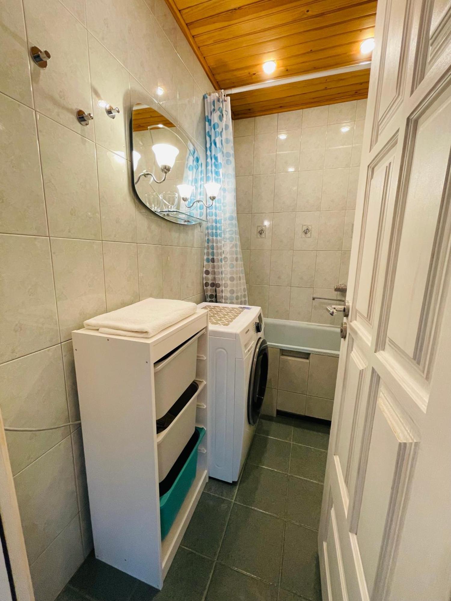 Apartments Near The Sea Клайпеда Номер фото